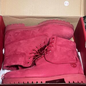 Timberland men’s Red Boots box included!😊❤️